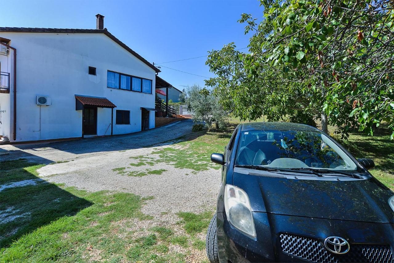 Rooms Veli Vrh 2208 Pula Exterior foto