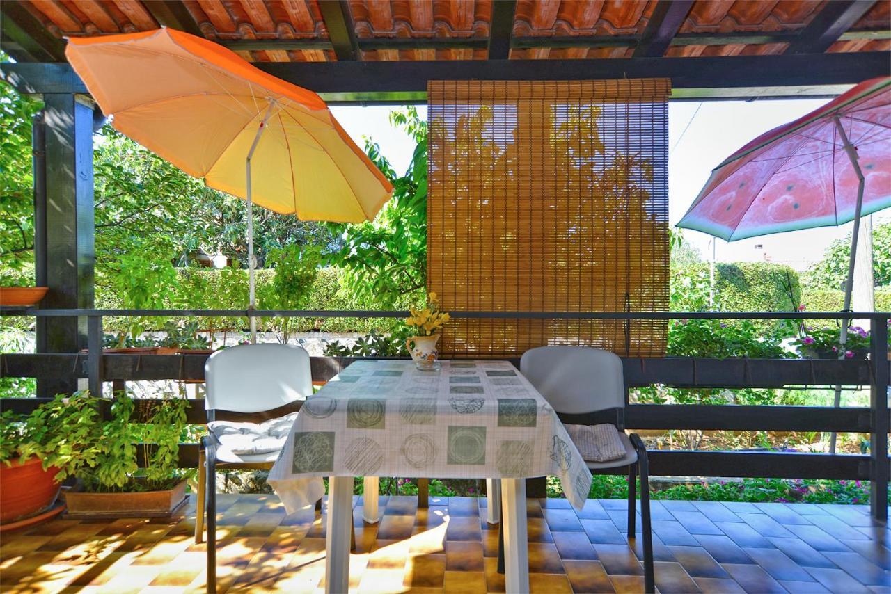 Rooms Veli Vrh 2208 Pula Exterior foto