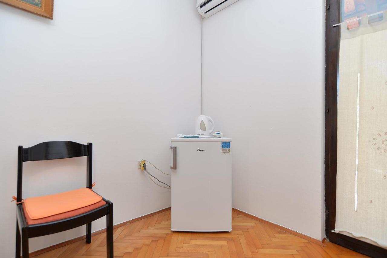 Rooms Veli Vrh 2208 Pula Exterior foto